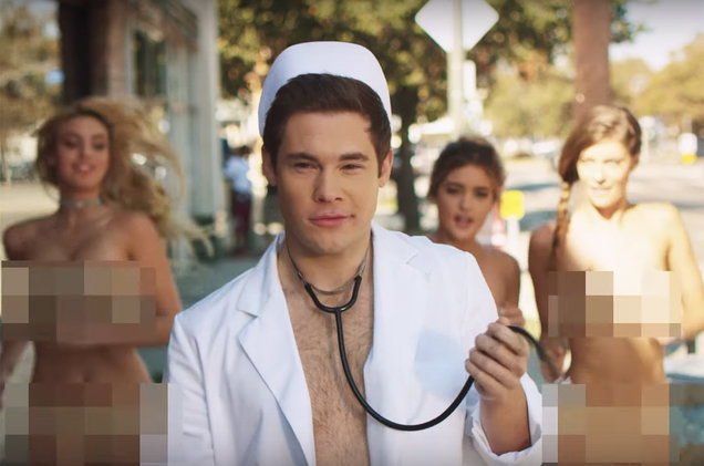 blink-182-shes-out-of-her-mind-vid-2016-billboard-1548-ead72b067dbab84c879a3e727eb6e56c26263ef3