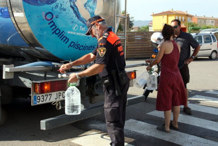 Camió cisterna la Bisbal d'Empordà