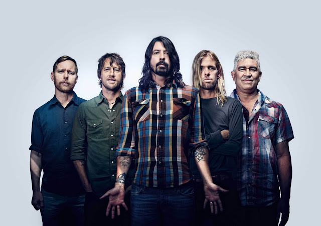 Foo-Fighters-b85334b6e667d2925aa2cdc9036aad3f154ee6bc