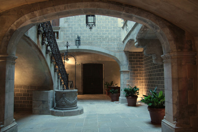 Palau_Solterra_Museum