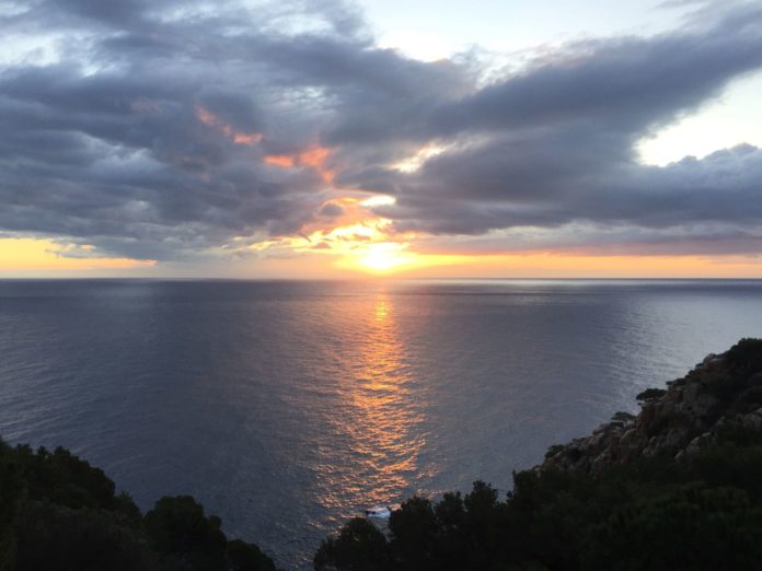 primer raig sol cap de begur