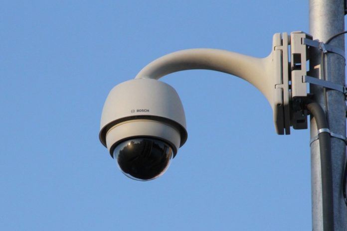 videocamara-camara-vigilancia-990x660