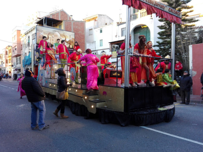 Rua de Carnaval 2018 a Palamós | Imatge d'arxiu