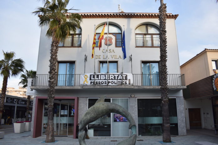 Ajuntament Platja d'Aro Cartell Llibertat Presos Polítics (6)