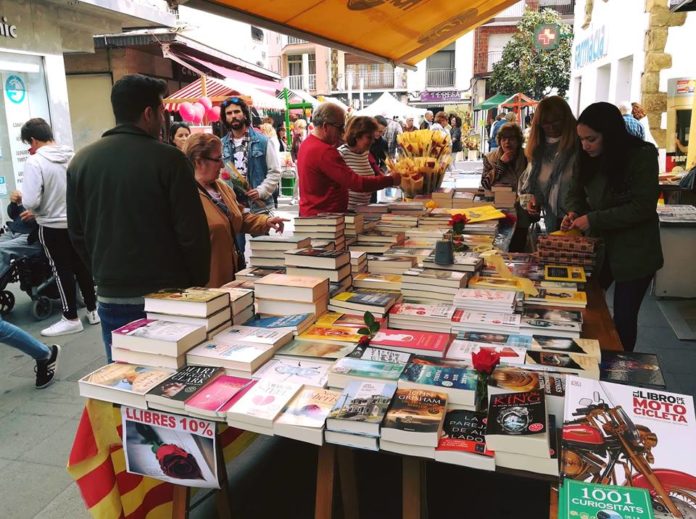 sant jordi palamos 3 Diada de Sant Jordi a Palamós l'any 2018