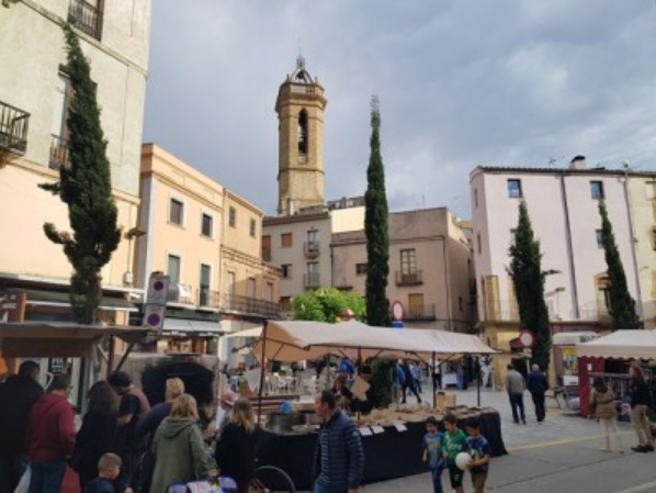 XXVIII Fira Mercat al carrer esglesia bisbal emporda