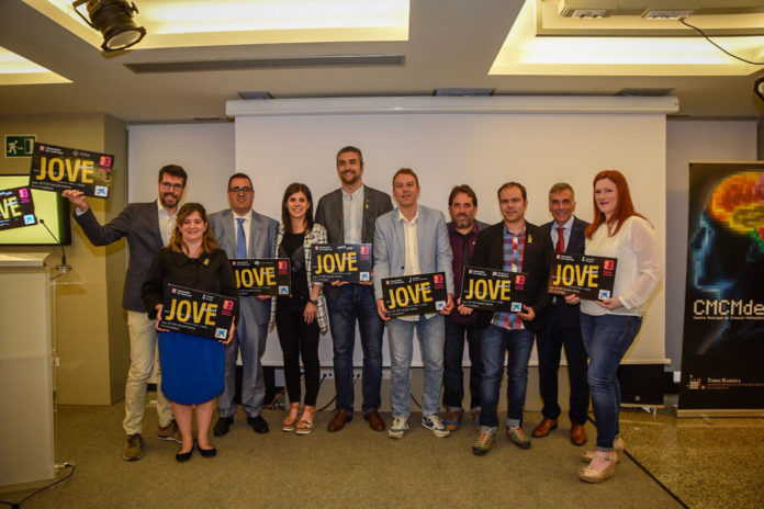 Foto de la presentació del Carnet Jove Municipal