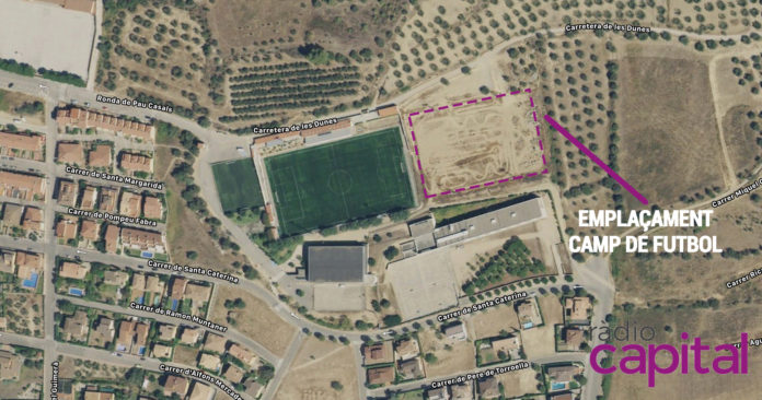 Radio Capital Camp de futbol de Torroella Imatge satèl·lit de l'espai actual on s'instal·larà el camp de futbol i de rugbi a Torroella