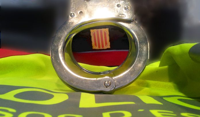 Mossos d'Esquadra 2 Mossos d'Esquadra