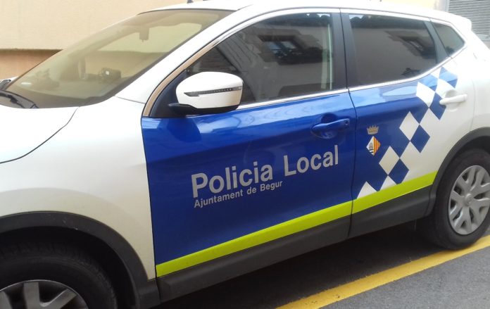 Policia Local de Begur - Cotxe Noves places a la Policia Local de Begur