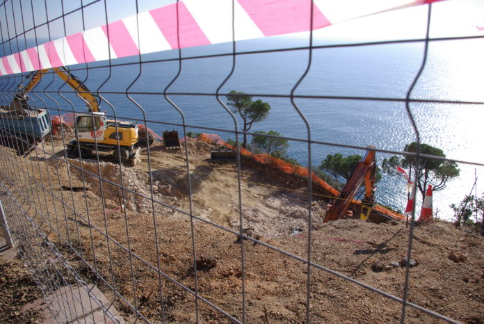 Xalets a Puntabrava Sant Feliu 00001 Zona de construcció a Puntabrava a Sant Feliu de Guíxols | Imatge de Guíxols des del Carrer-Entesa