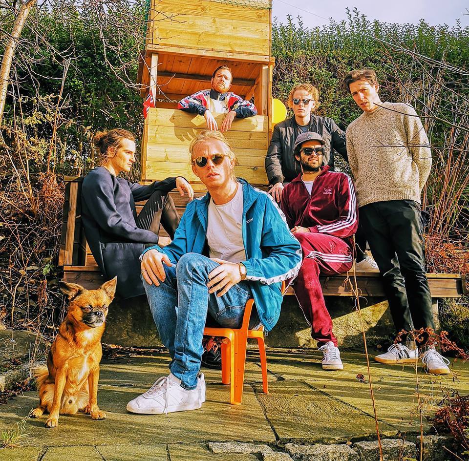 Kakkmaddafakka estrena el v&iacute;deo de &lsquo;Runaway girl&rsquo;