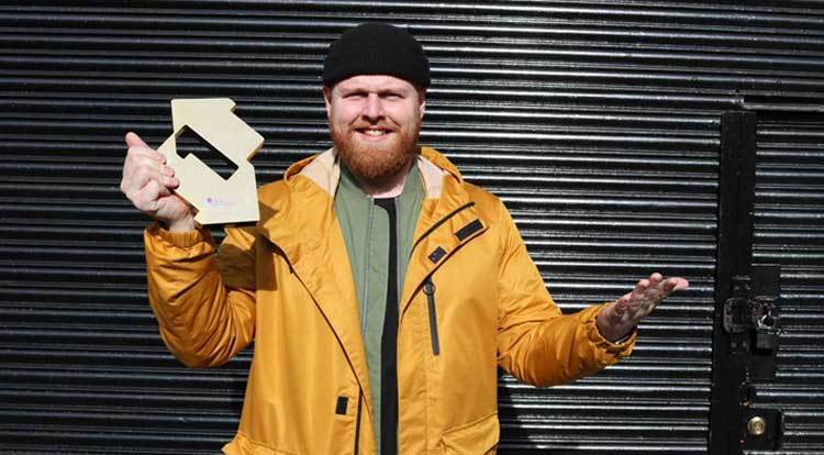 Tom Walker situa el seu disc de debut com el m&eacute;s venut