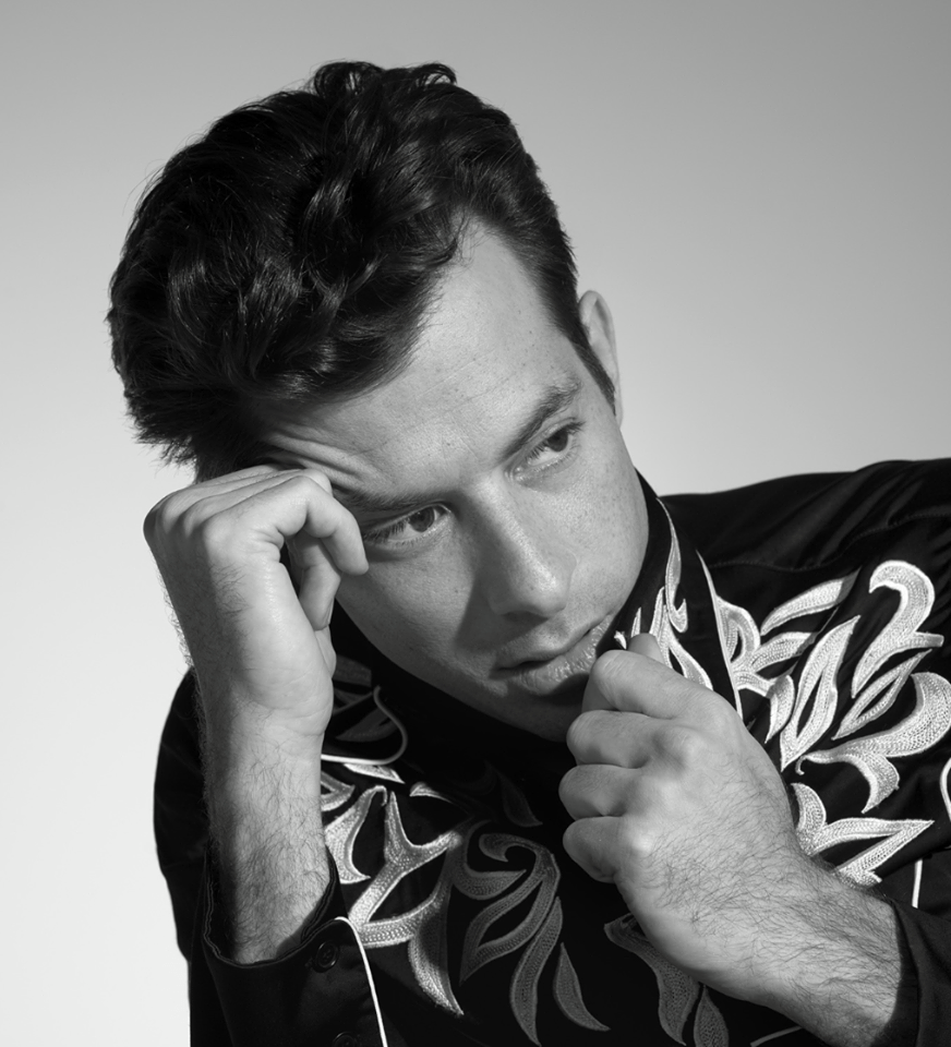Mark Ronson estrena &lsquo;Late Night Feelings&rsquo;