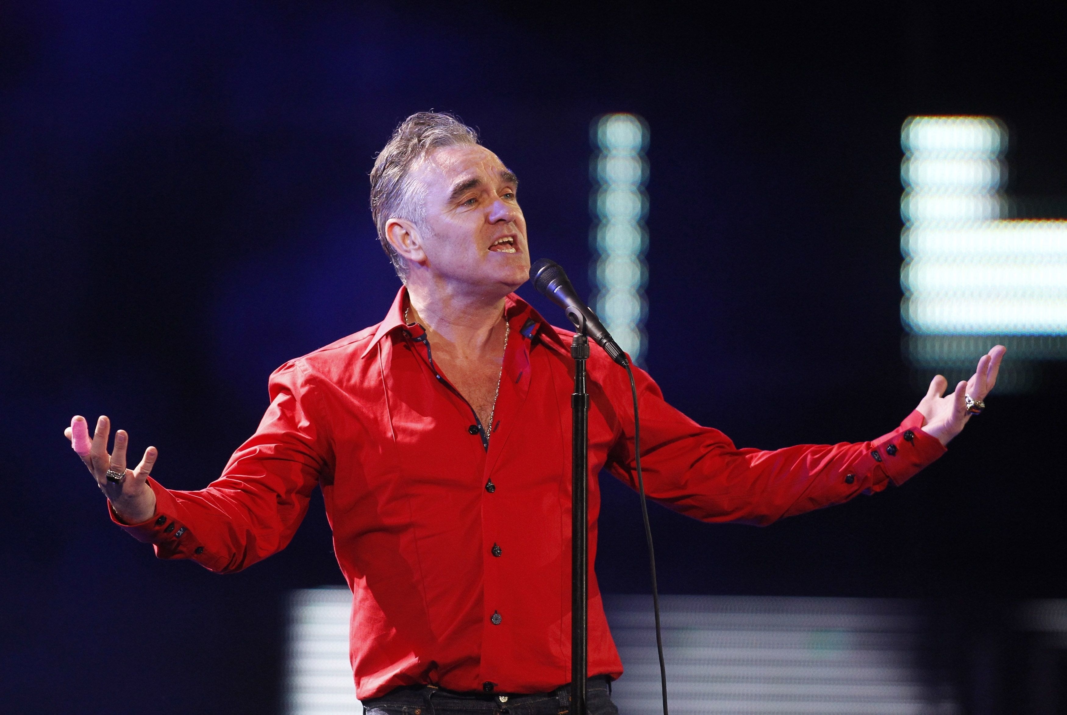 Morrissey estrena &lsquo;Wedding bell blues&rsquo; acompanyat per Billie Joe Armstrong de Green Day