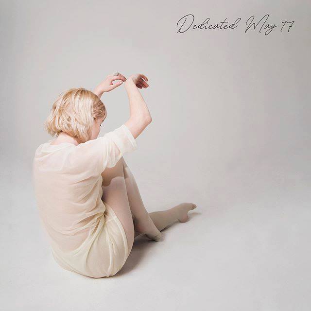Carly Rae Jepsen confirma que publicar&agrave; &ldquo;Dedicated&rdquo; el 17 de maig