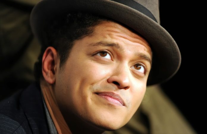 bruno-mars-prepara-una-nova-collaboracio,-ara-amb-nile-rodgers-de-chic