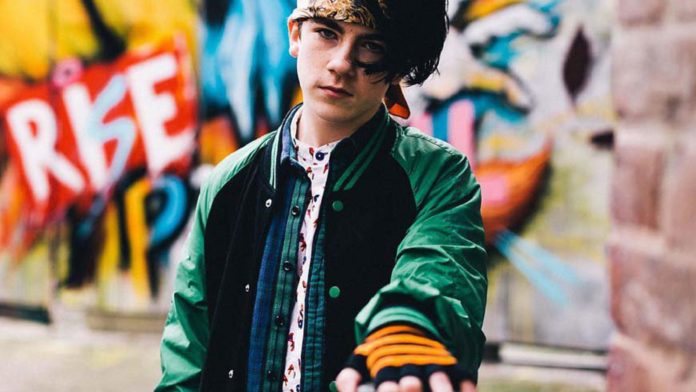declan-mckenna-torna-amb-‘british-bombs’ declan-mckenna-torna-amb-‘british-bombs’