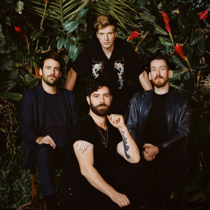 foals-presenten-‘the-runner’