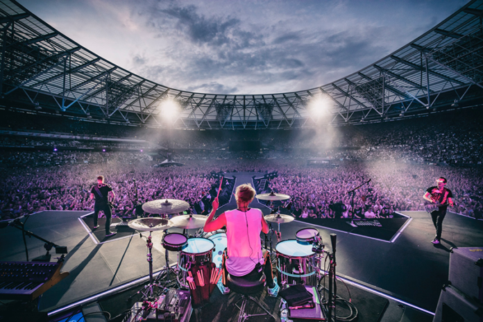 muse-publicaran-un-box-set-especial-per-celebrar-els-20-anys-de-“showbiz”