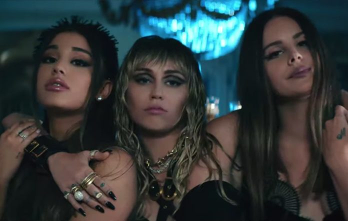 estrena-mundial-de-‘don’t-call-me-angel’-amb-ariana-grande,-miley-cyrus-i-lana-del-rey estrena-mundial-de-‘don’t-call-me-angel’-amb-ariana-grande,-miley-cyrus-i-lana-del-rey