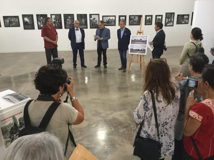 privat:-un-delegacio-mexicana-visita-palafrugell