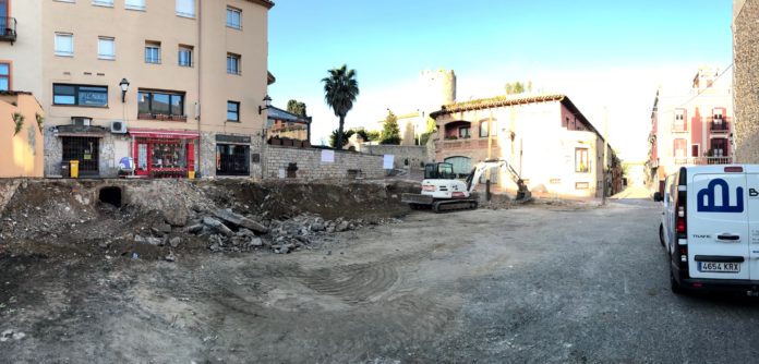 privat:-l’ajuntament-inicia-els-treballs-de-transformacio-de-l’actual-parcella-del-carrer-sant-pere-en-un-nou-espai-verd-multifuncional privat:-l’ajuntament-inicia-els-treballs-de-transformacio-de-l’actual-parcella-del-carrer-sant-pere-en-un-nou-espai-verd-multifuncional