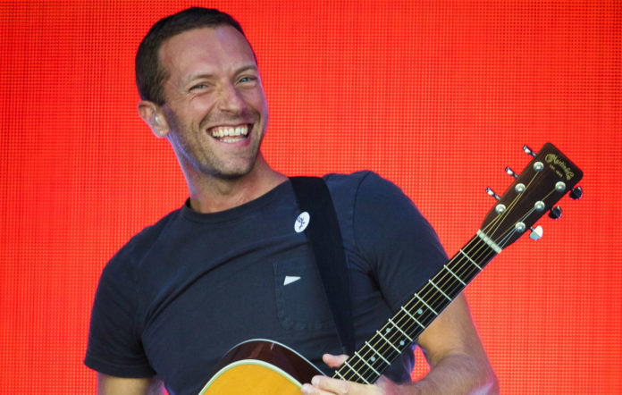 coldplay-avancen-el-seu-nou-disc-amb-‘orphans’-i-‘arabesque’