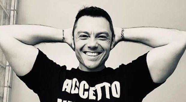 la-gira-mundial-de-tiziano-ferro-tindra-parada-a-barcelona-el-2020