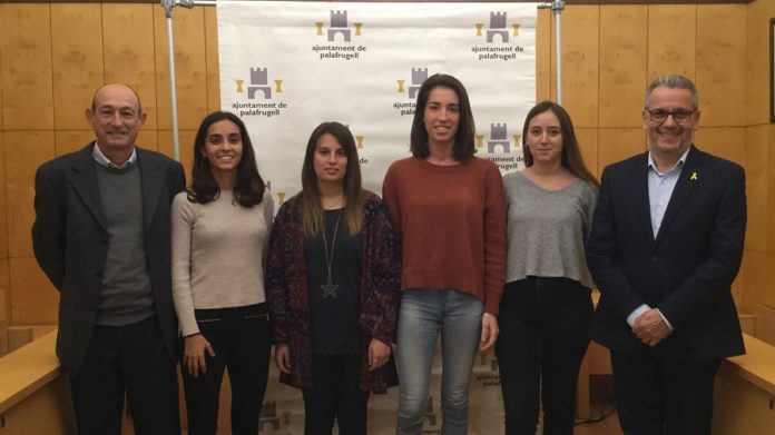 privat:-l’ajuntament-de-palafrugell-facilita-la-incorporacio-al-mon-laboral-dels-joves-titulats privat:-l’ajuntament-de-palafrugell-facilita-la-incorporacio-al-mon-laboral-dels-joves-titulats