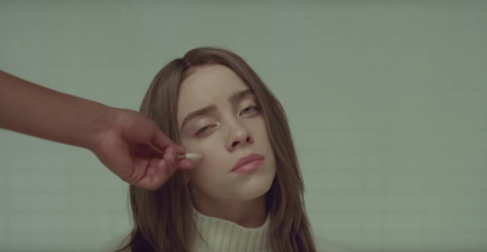 billie-eilish-s’autodirigeix-en-el-video-de-‘xanny’ billie-eilish-s’autodirigeix-en-el-video-de-‘xanny’