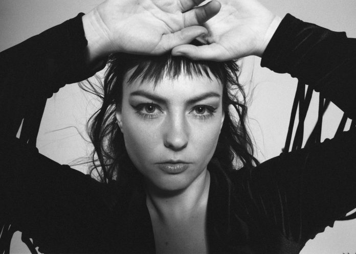 angel-olsen-i-manel-al-vida-2020 angel-olsen-i-manel-al-vida-2020