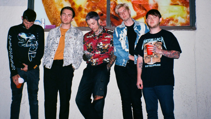 bring-me-the-horizon-publiquen-un-disc-de-collaboracions-per-sorpresa bring-me-the-horizon-publiquen-un-disc-de-collaboracions-per-sorpresa