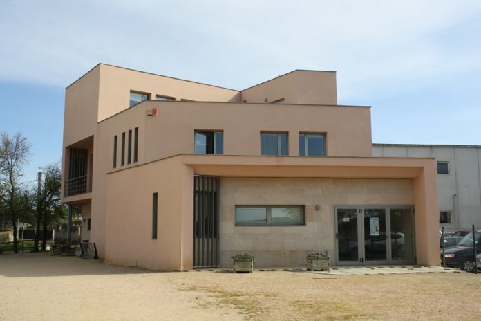 privat:-el-centre-municipal-d’educacio-ofereix-nous-cursos-pel-primer-trimestre-Palafrugell