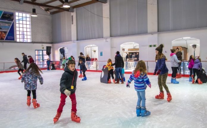 Pista de Gel de Palafrugell 2019 | Imatge de l'Ajuntament de Palafrugell Pista de Gel de Palafrugell 2019 | Imatge de l'Ajuntament de Palafrugell