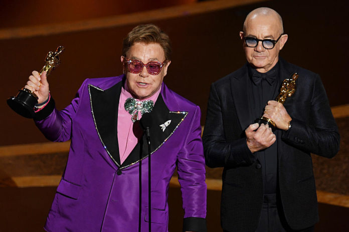 elton-john-s’emporta-l’oscar-a-la-millor-canco-per-‘rocketman’