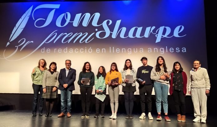 privat:-els-premis-tom-sharpe-continuen-promovent-l’angles-en-els-joves-de-palafrugell