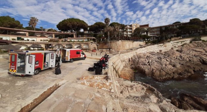 Dispositiu dels Bombers de Barcelona a Sant Feliu de Guíxols | Imatge de Marc Coll