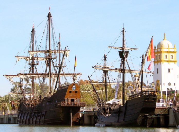 La caravel·la Nao Victoria i del galeó Andalucía | Imatge de l'Ajuntament de Palamós