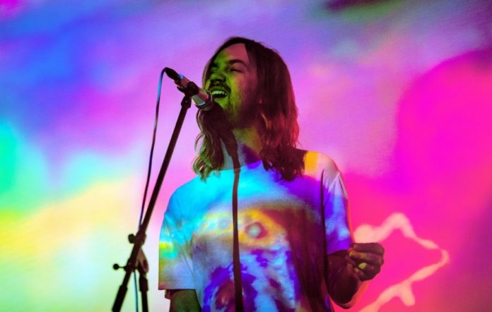 the-streets-i-tame-impala-avancen-en-la-seva-futura-collaboracio the-streets-i-tame-impala-avancen-en-la-seva-futura-collaboracio