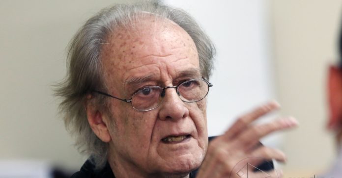 mor-el-cantautor-luis-eduardo-aute mor-el-cantautor-luis-eduardo-aute