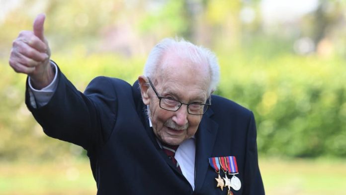 un-vetera-de-guerra-de-99-anys-lidera-la-llista-britanica-amb-‘you’ll-never-walk-alone’