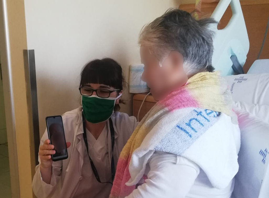 Videotrucades des de Palamós Gent Gran pel coronavirus | Imatge cedida a Ràdio Capital de l'Empordà