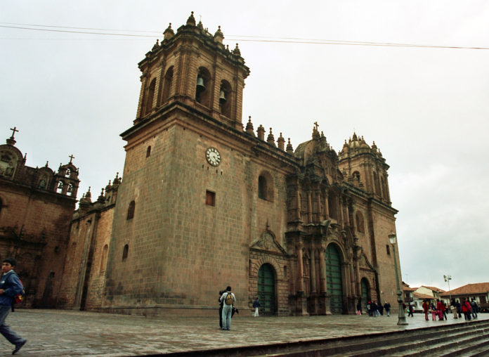 nois Perú