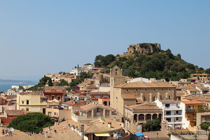 privat:-el-castell-de-begur-reobre-les-seves-portes-aquest-mes-de-juliol