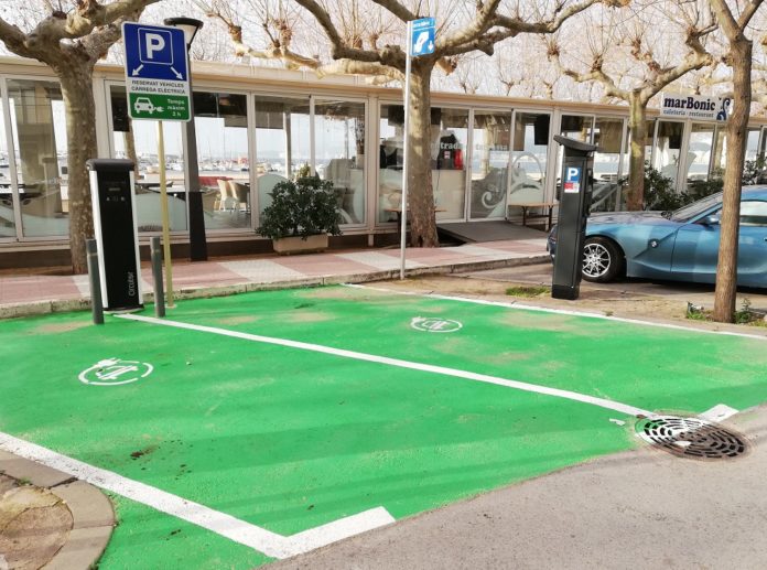 Carregadors de cotxes elèctrics al Baix Empordà