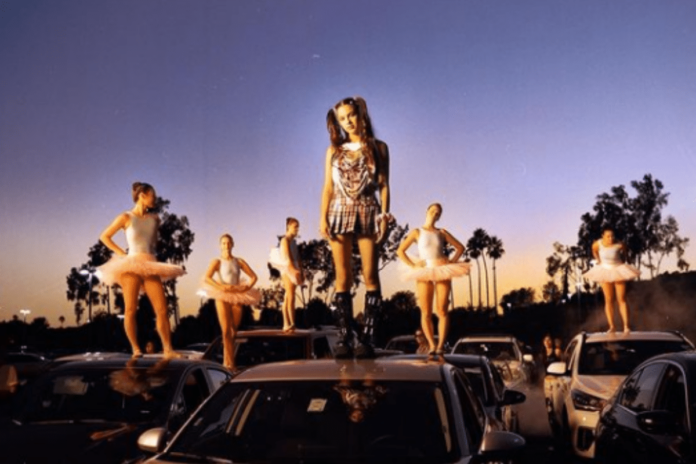 olivia-rodrigo-publica-el-videoclip-de-‘brutal’