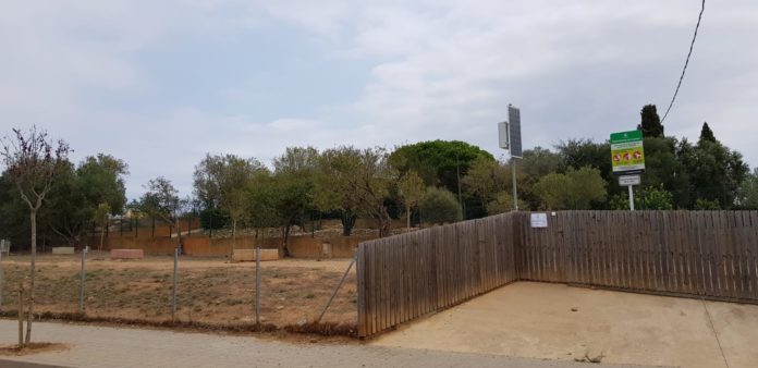 privat:-l’ajuntament-regula-l’horari-d’acces-al-parc-de-gossos-del-pi-verd