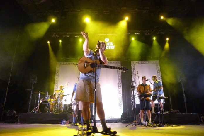 privat:-oques-grasses-van-“a-tope-amb-la-vida”,-i-tambe-amb-el-festival-acustica-de-figueres privat:-oques-grasses-van-“a-tope-amb-la-vida”,-i-tambe-amb-el-festival-acustica-de-figueres