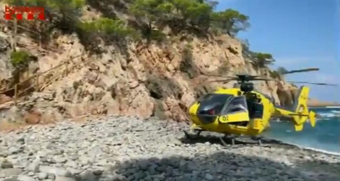 Helicòpter d'Emergències a Cala Pedrosa a Palafrugell